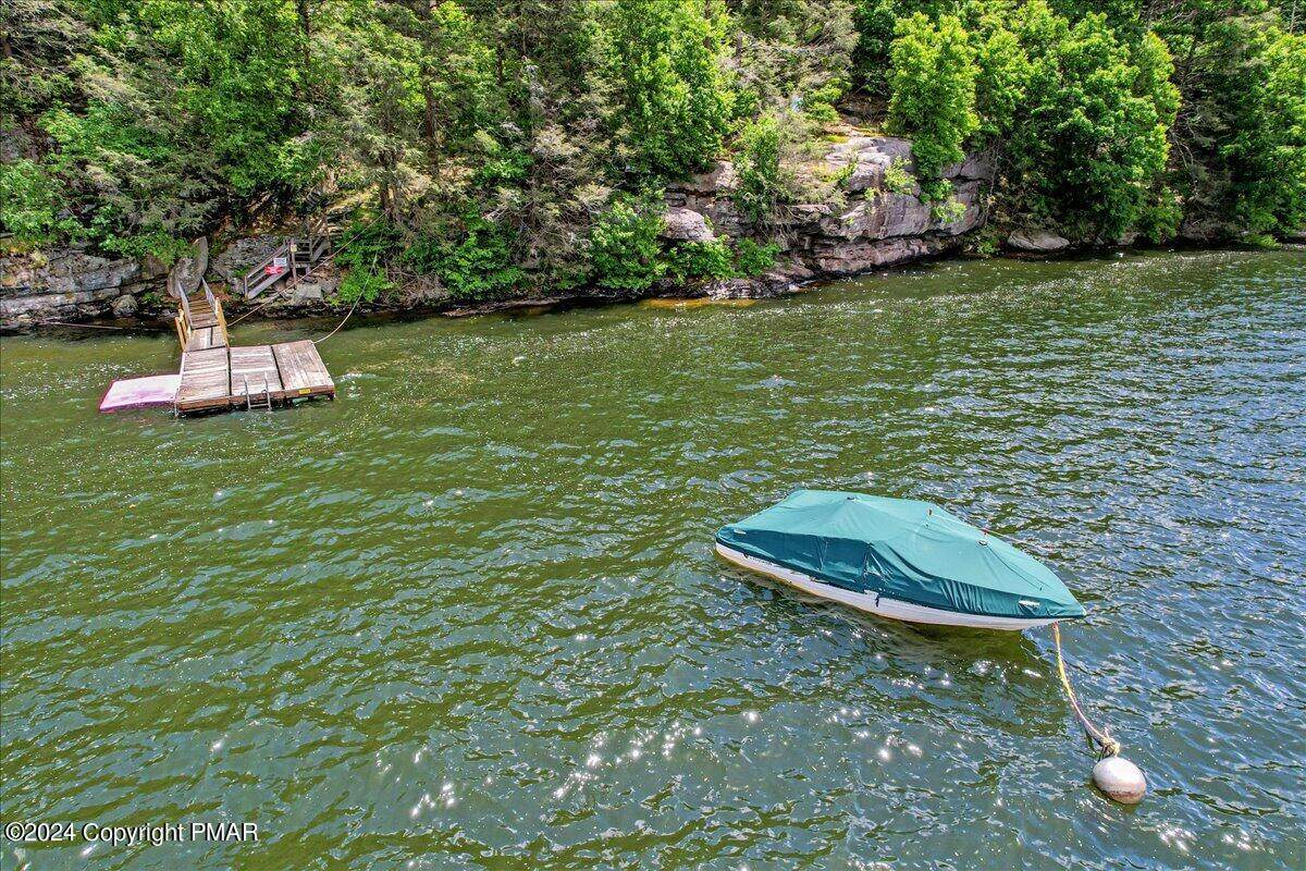 https://bt-photos.global.ssl.fastly.net/pocono/orig_boomver_2_PM-116859-2.jpg