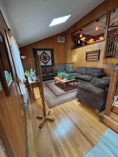 https://bt-photos.global.ssl.fastly.net/pocono/1280_boomver_2_PM-132893-2.jpg