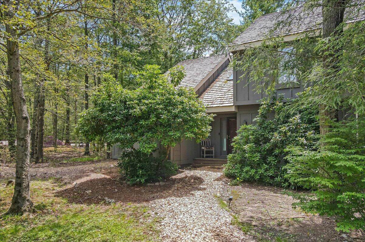 214 Snow Ridge Circle - Photo 1