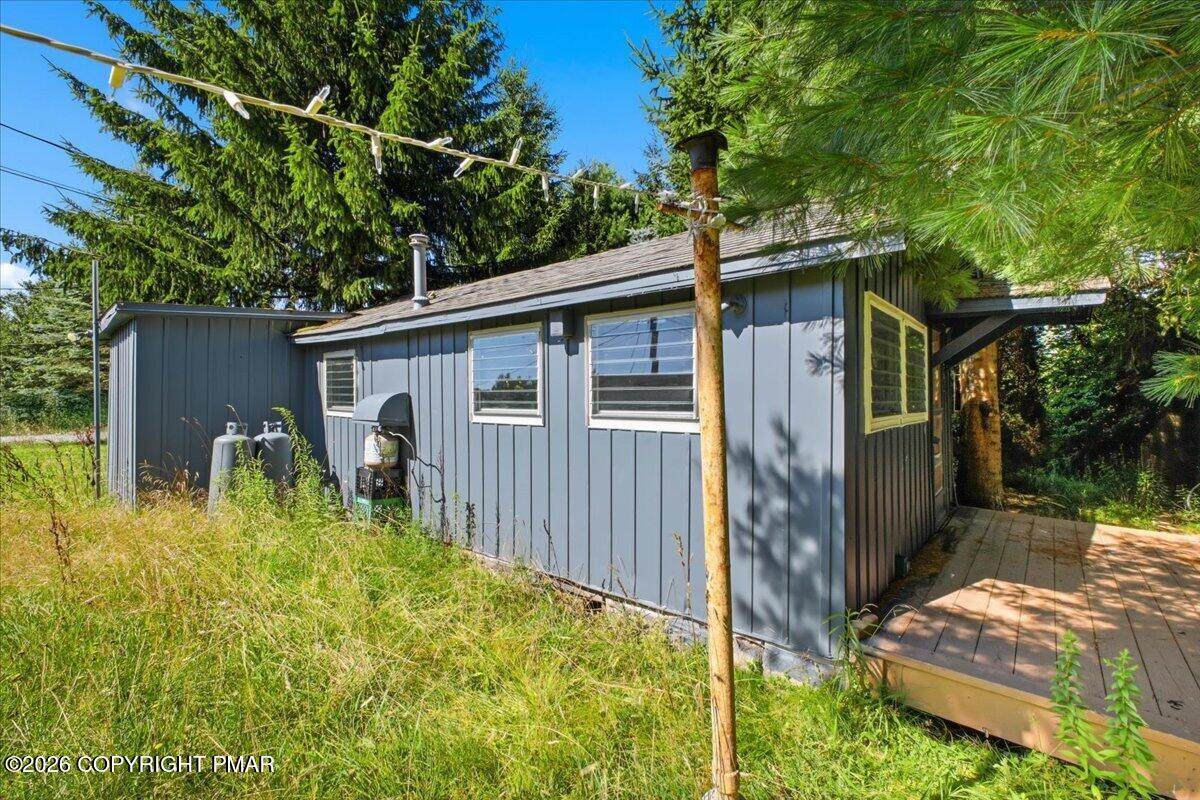 107 Circle Lane - Photo 1