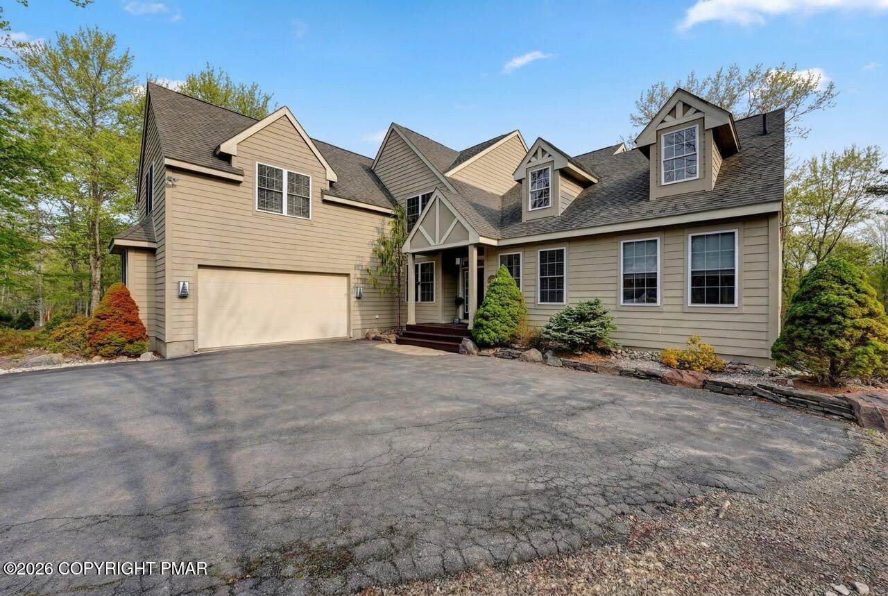 102 Pine Needle Lane - Photo 1