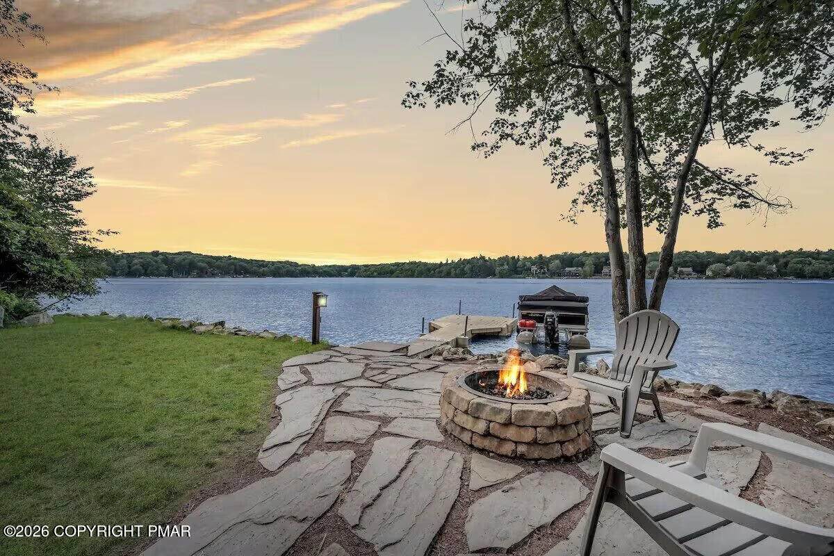 186 Lake Drive - Photo 1