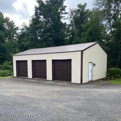 https://bt-photos.global.ssl.fastly.net/pocono/orig_boomver_2_PM-143962-2.jpg