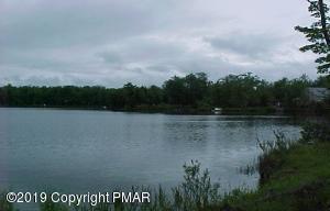 2333 Nadine Blvd - Photo 1