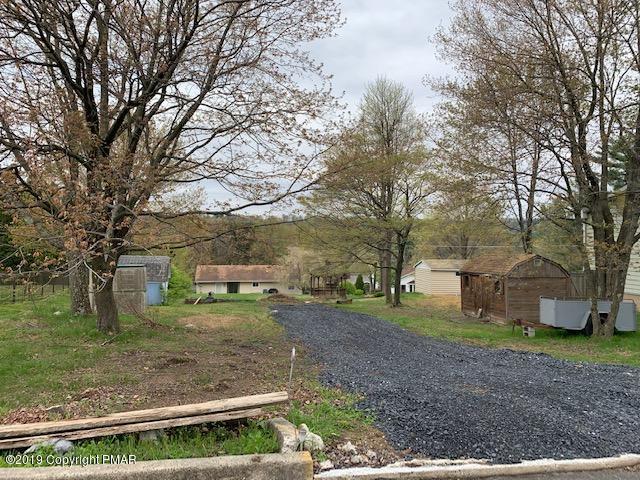 Oak St - Photo 1