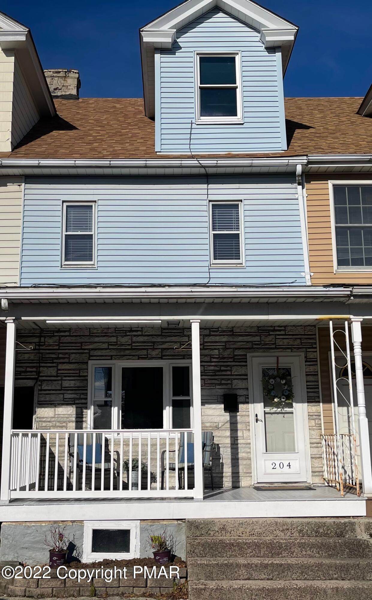 204 Hazard St - Photo 1