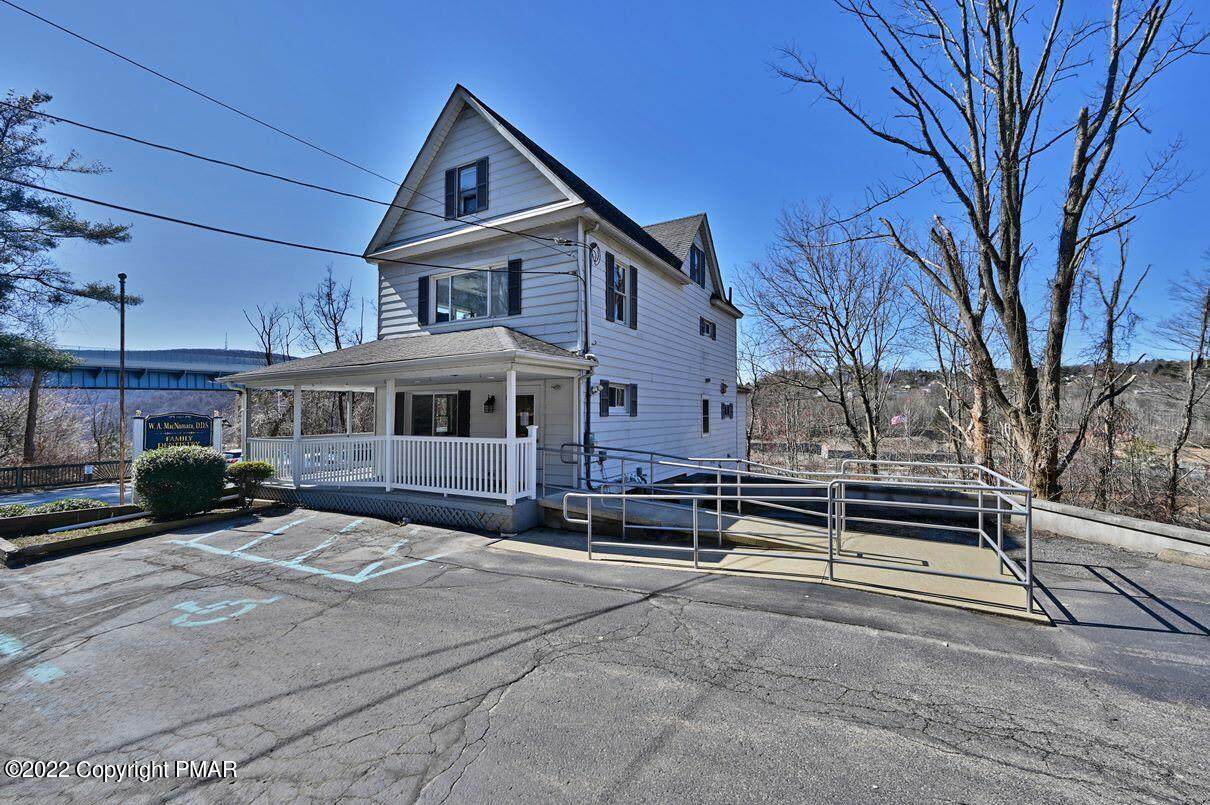 1027 S. Abington Rd - Photo 1
