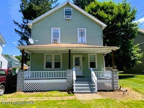612 Oak St - Photo 1