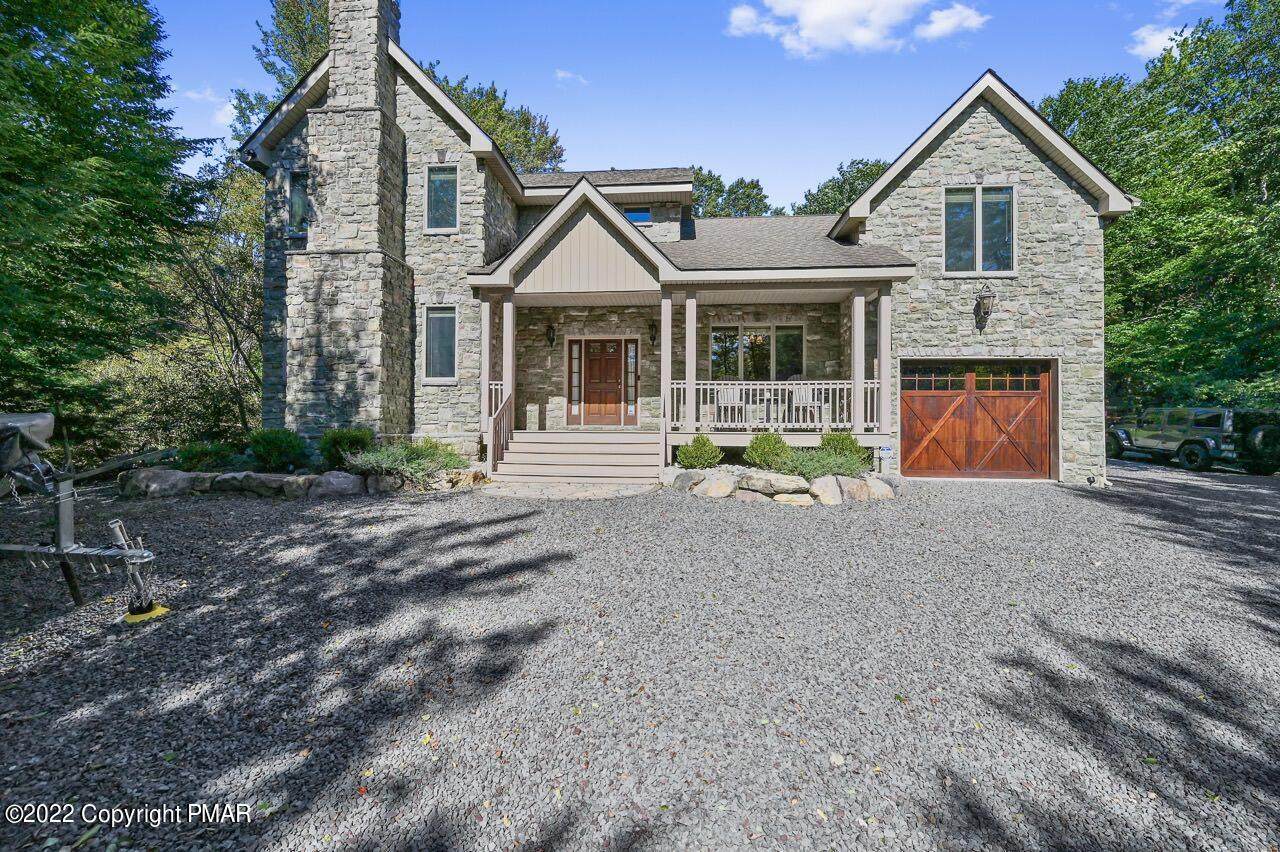 2205 Hillcrest Dr - Photo 1