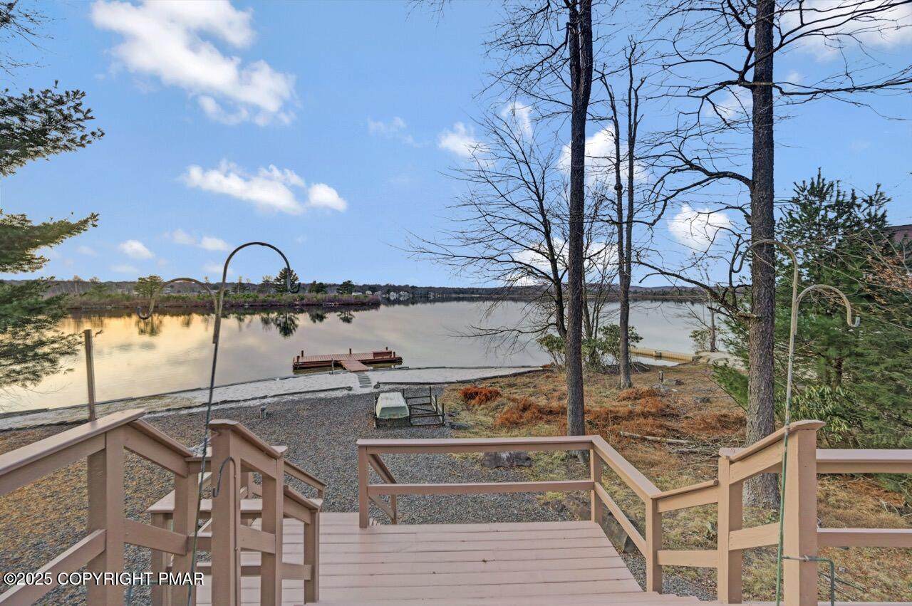 86 Longfellow Circle - Photo 1