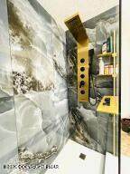 72 Creekview Drive East - Photo 11