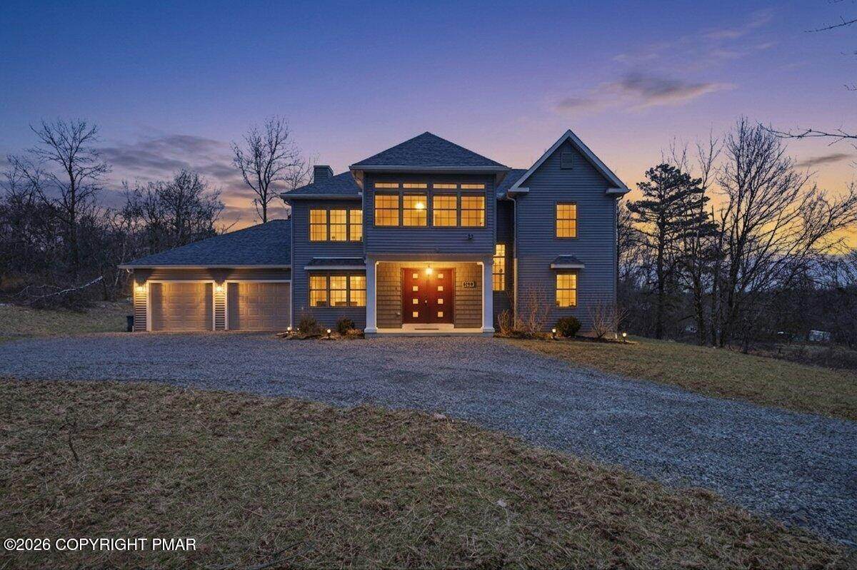 460 Scenic Drive - Photo 1