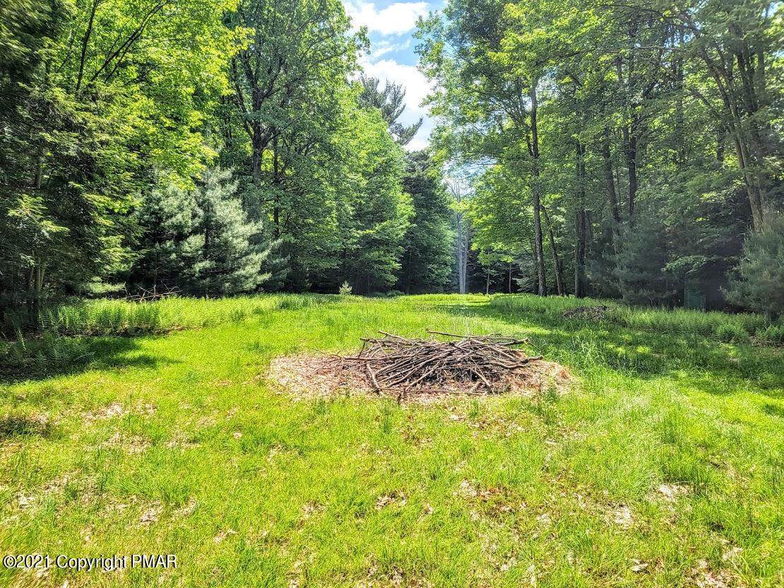 237 Bear Drive - Photo 1