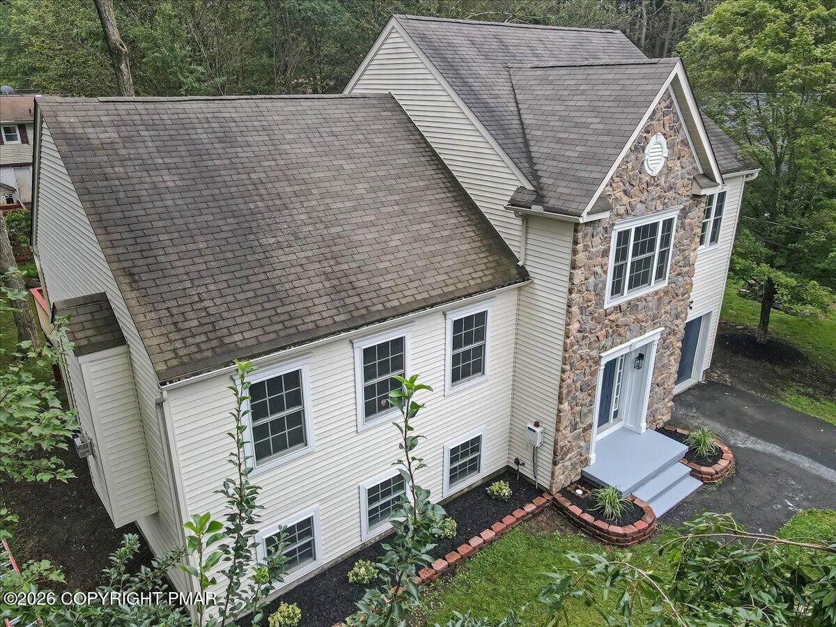https://bt-photos.global.ssl.fastly.net/pocono/orig_boomver_6_PM-139452-2.jpg
