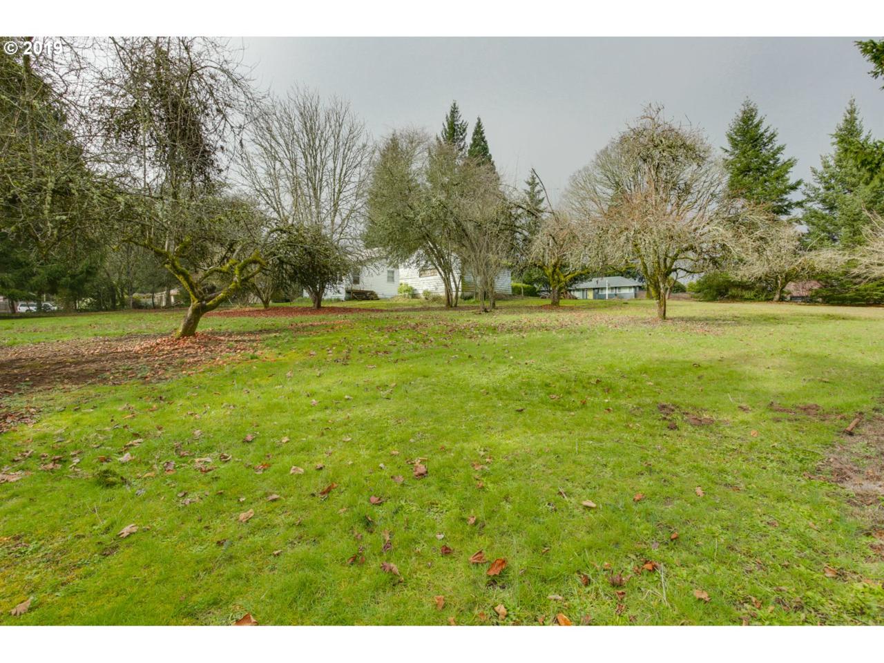5212 Thiessen Rd - Photo 1