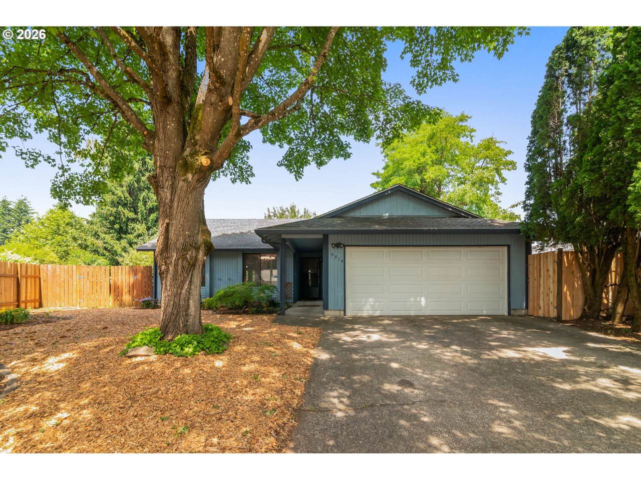 9314 68TH St - Photo 1
