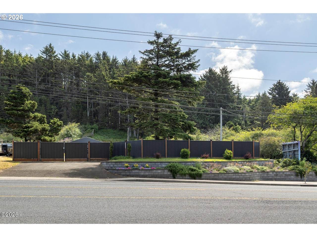 https://bt-photos.global.ssl.fastly.net/portland/1280_boomver_1_101387342-2.jpg