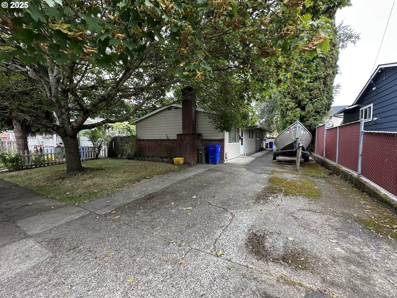 3013 Francis St - Photo 1