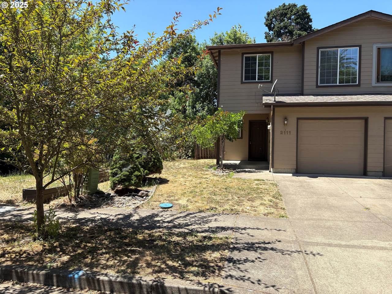 2111 Plentywood Ln - Photo 1