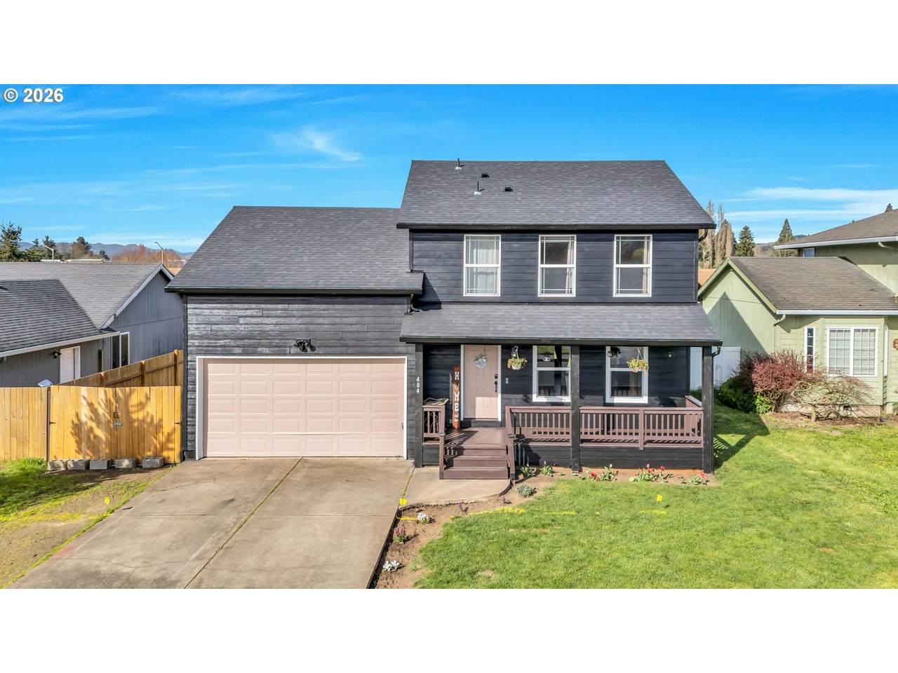 404 Bridge St - Photo 1