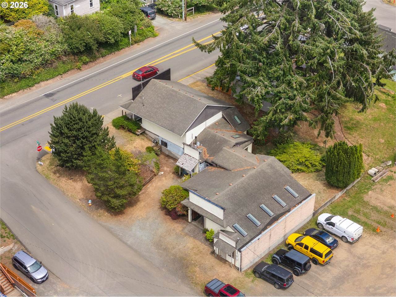 https://bt-photos.global.ssl.fastly.net/portland/1280_boomver_1_103332400-2.jpg