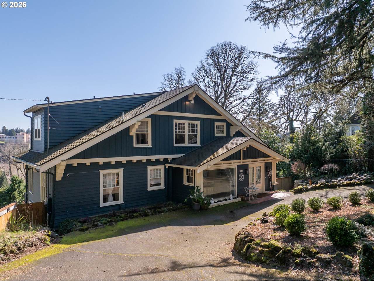https://bt-photos.global.ssl.fastly.net/portland/1280_boomver_1_103719549-2.jpg