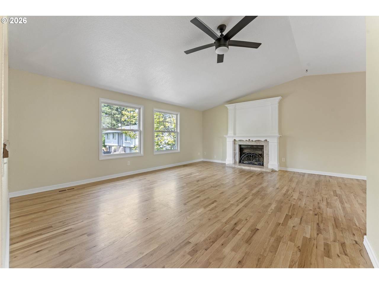 https://bt-photos.global.ssl.fastly.net/portland/1280_boomver_1_103789712-2.jpg