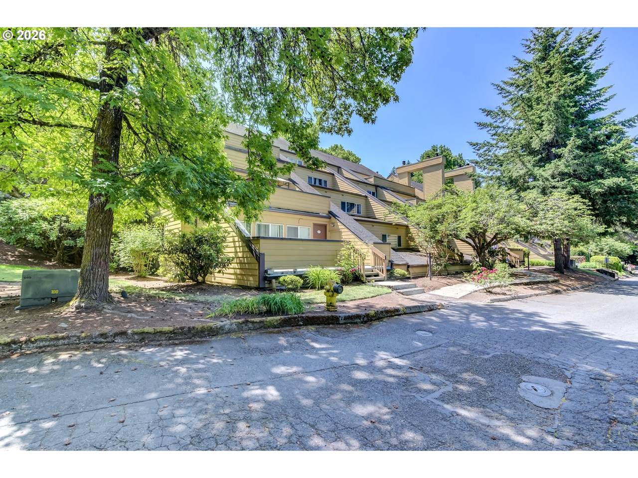 https://bt-photos.global.ssl.fastly.net/portland/1280_boomver_1_107327136-2.jpg