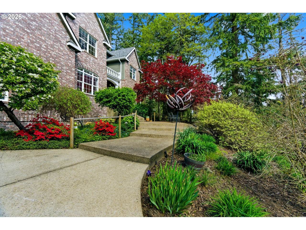 https://bt-photos.global.ssl.fastly.net/portland/1280_boomver_2_108393841-2.jpg
