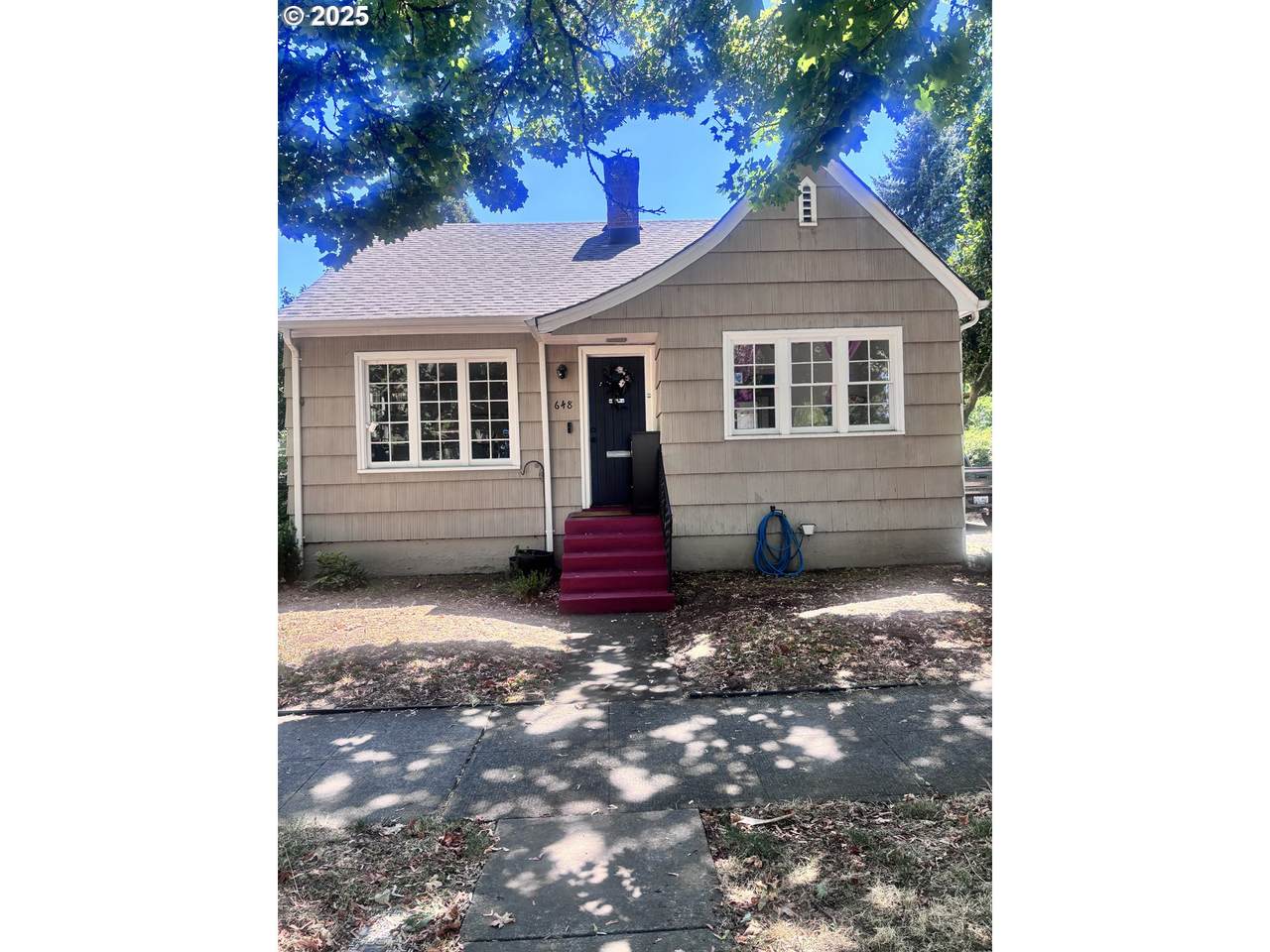 648 8TH Ave - Photo 1
