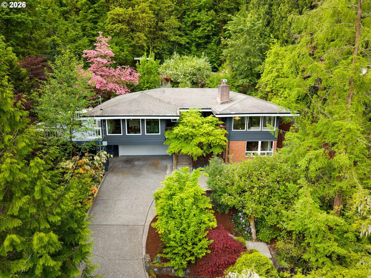 4000 Aldercrest Rd - Photo 1