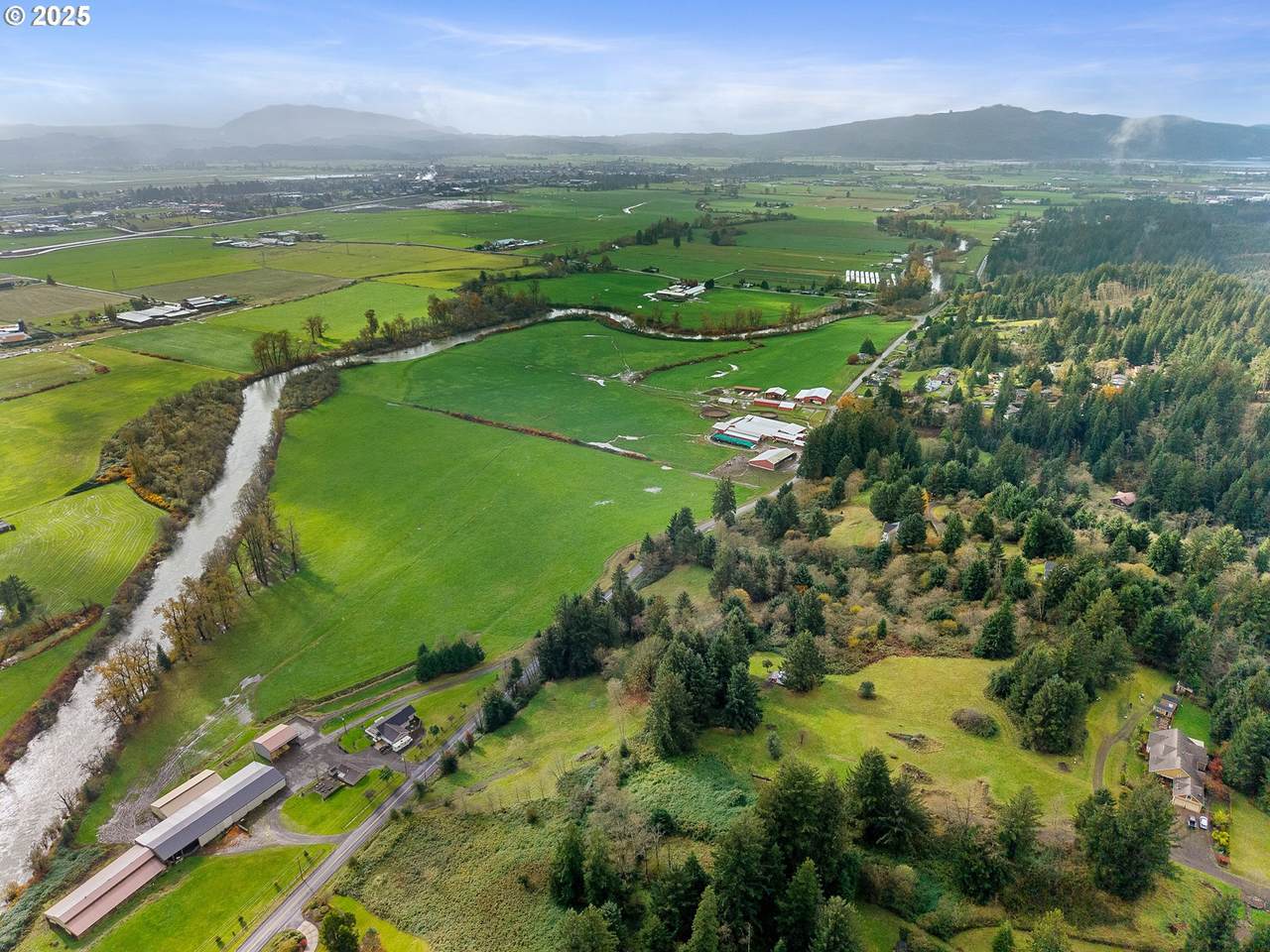 https://bt-photos.global.ssl.fastly.net/portland/orig_boomver_1_110195561-2.jpg