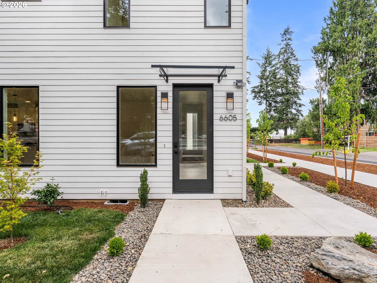 https://bt-photos.global.ssl.fastly.net/portland/1280_boomver_1_110426447-2.jpg