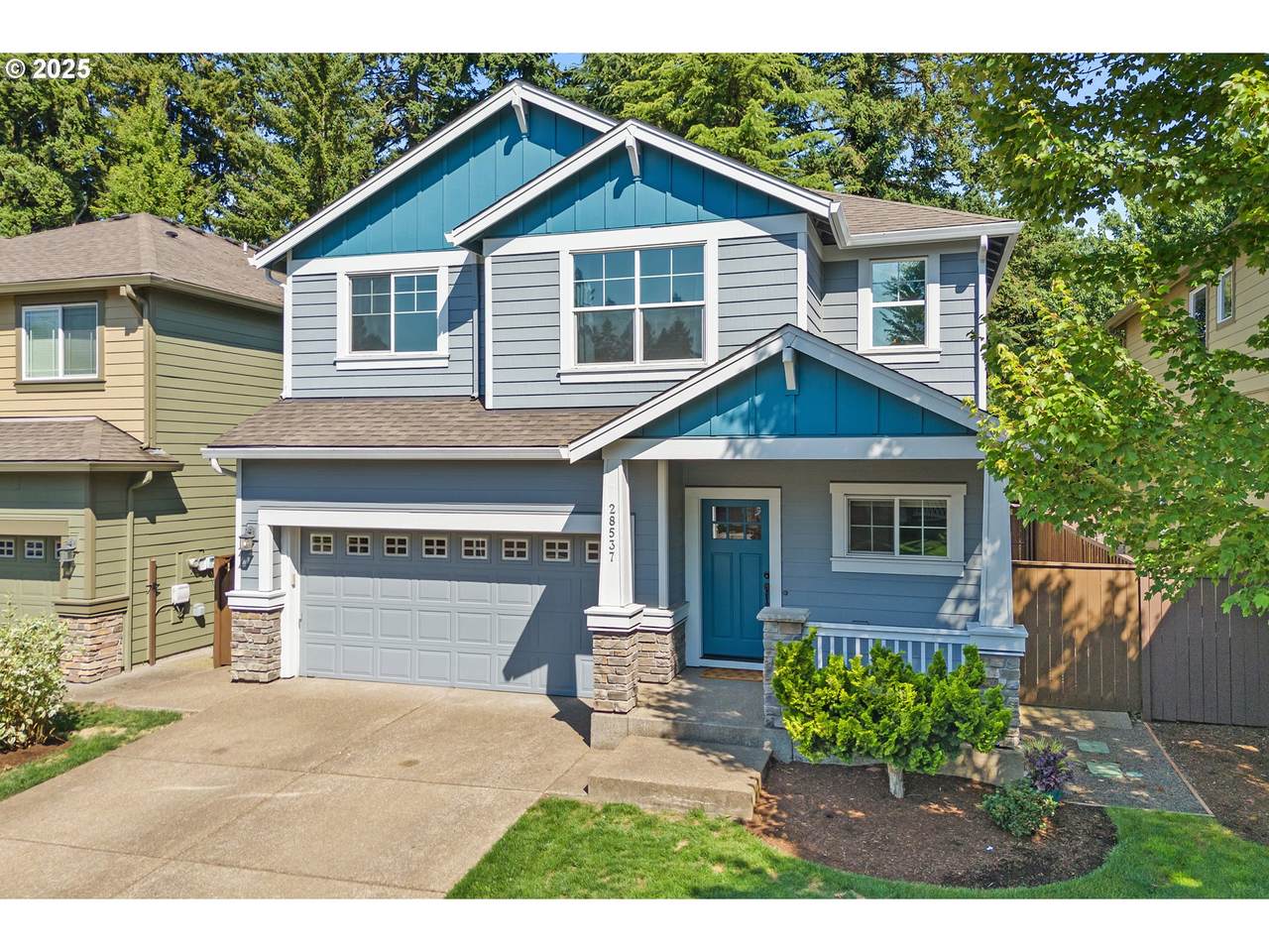 28537 Greenway Dr - Photo 1
