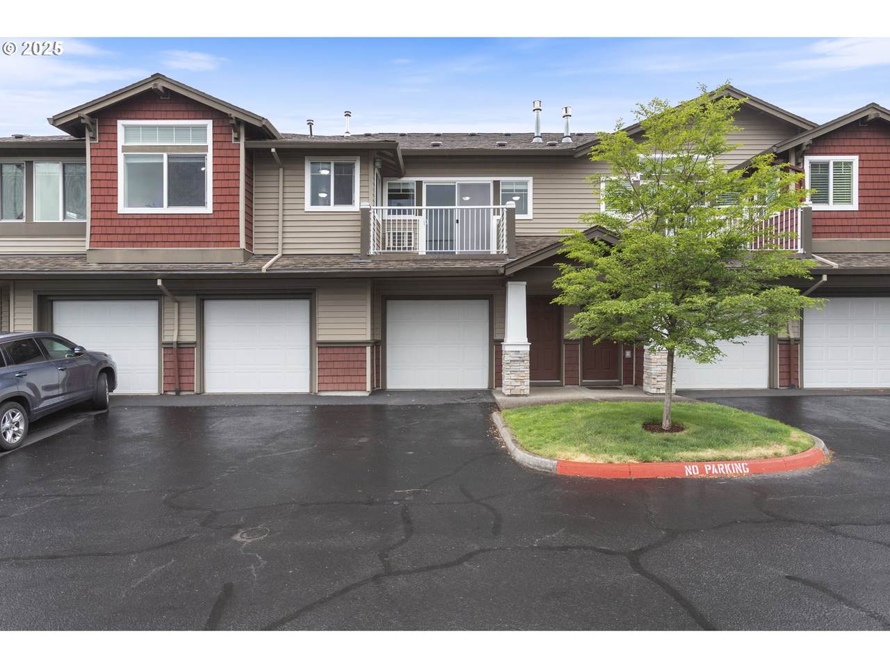 1874 101ST Ave - Photo 1