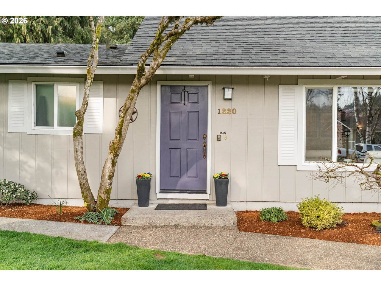 https://bt-photos.global.ssl.fastly.net/portland/1280_boomver_2_117316512-2.jpg
