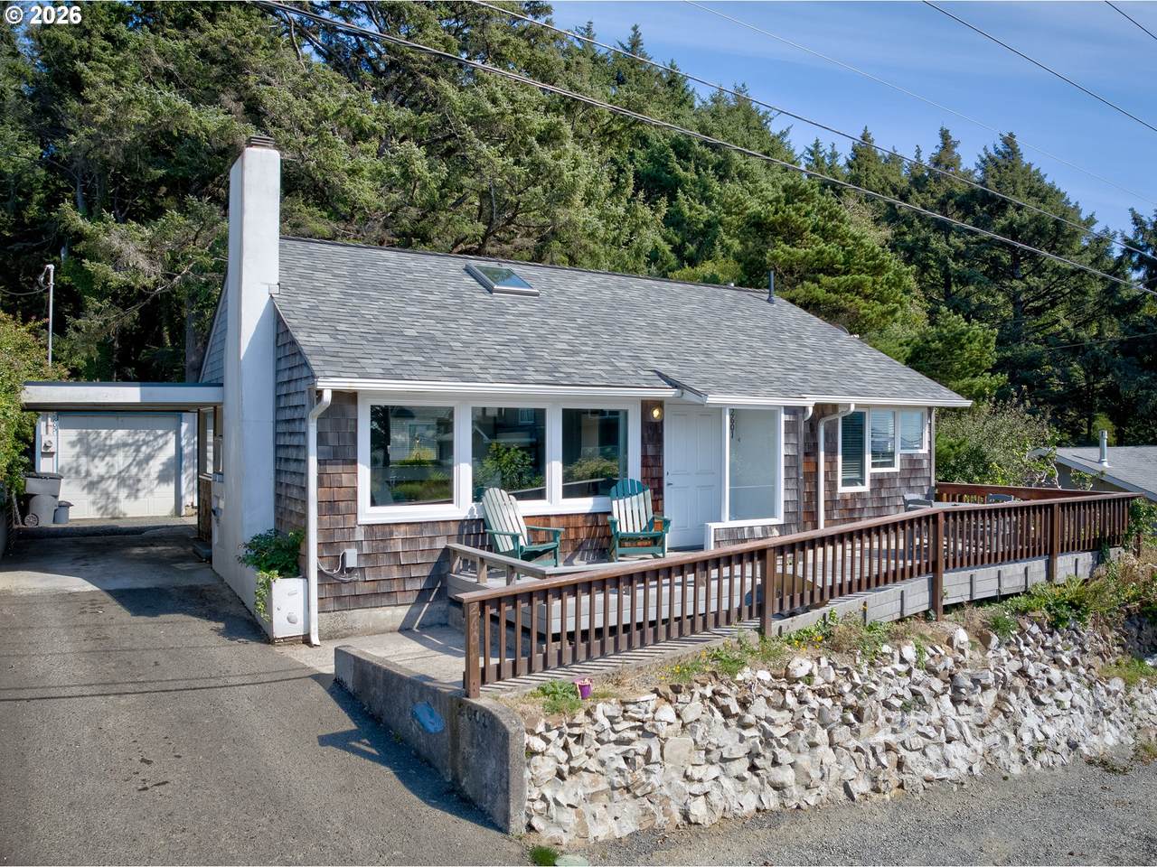 2601 Hemlock St - Photo 1