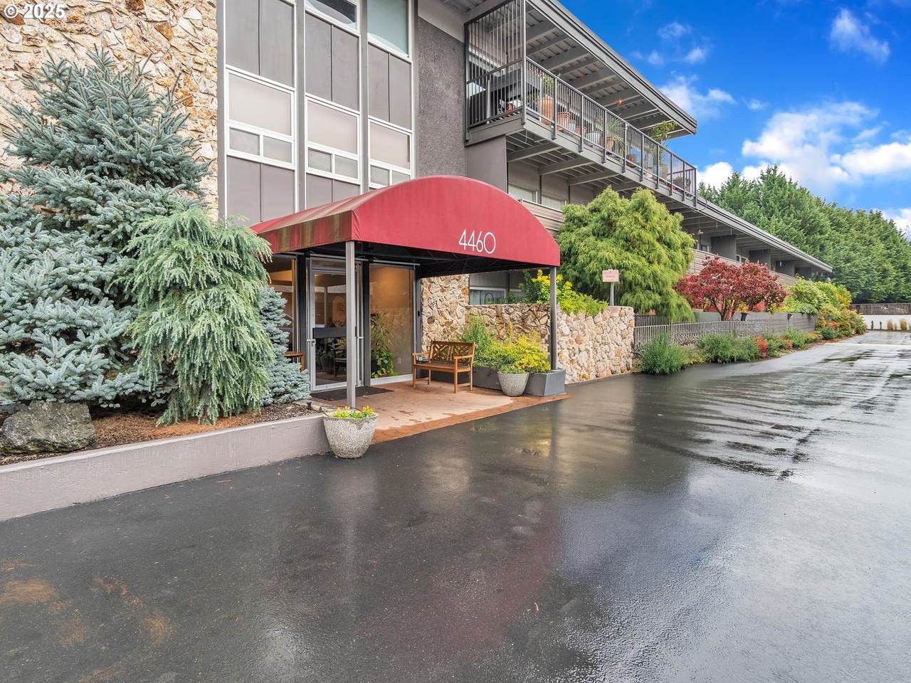 4460 Scholls Ferry Rd - Photo 1