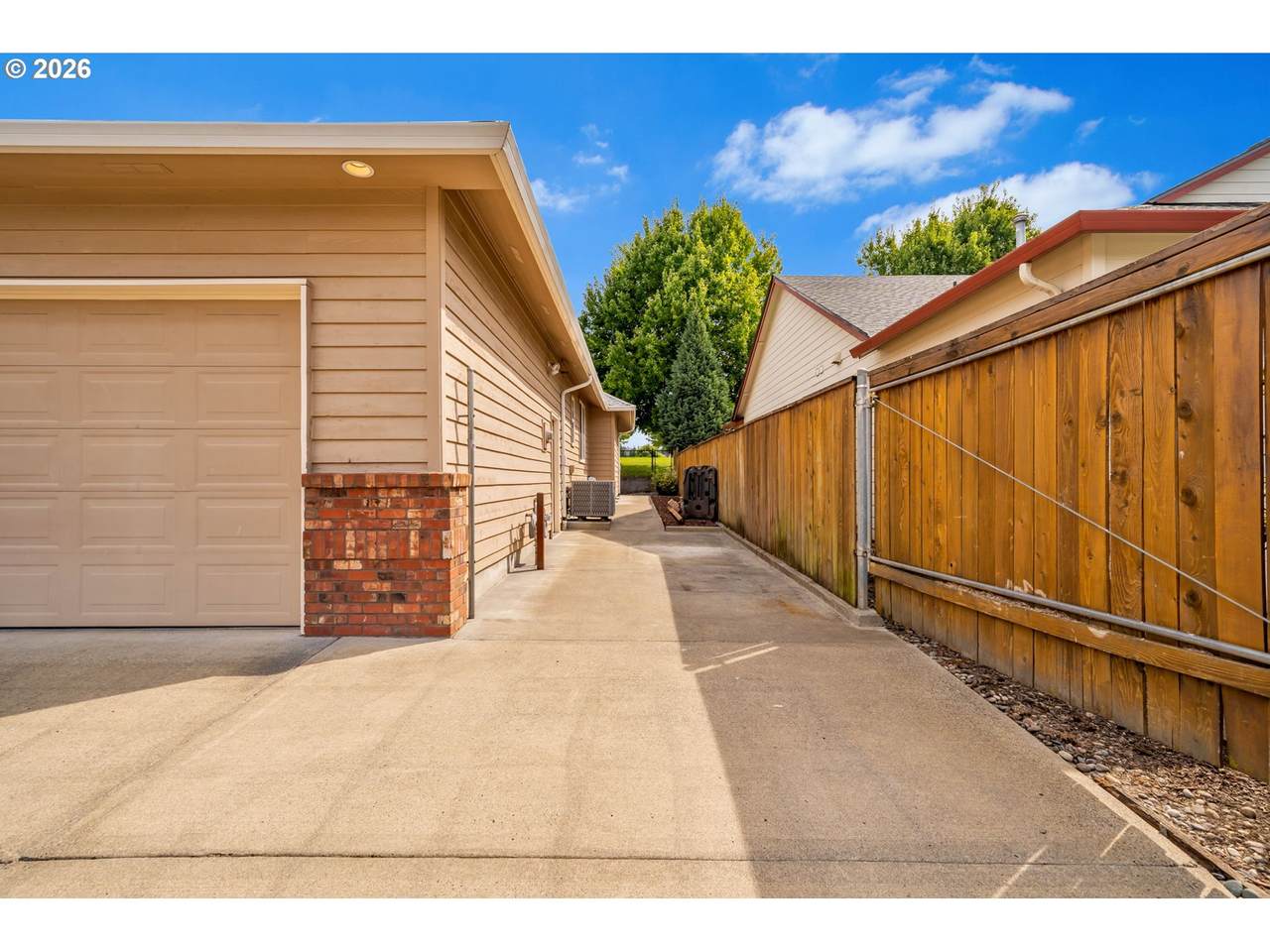 https://bt-photos.global.ssl.fastly.net/portland/1280_boomver_2_119038181-2.jpg