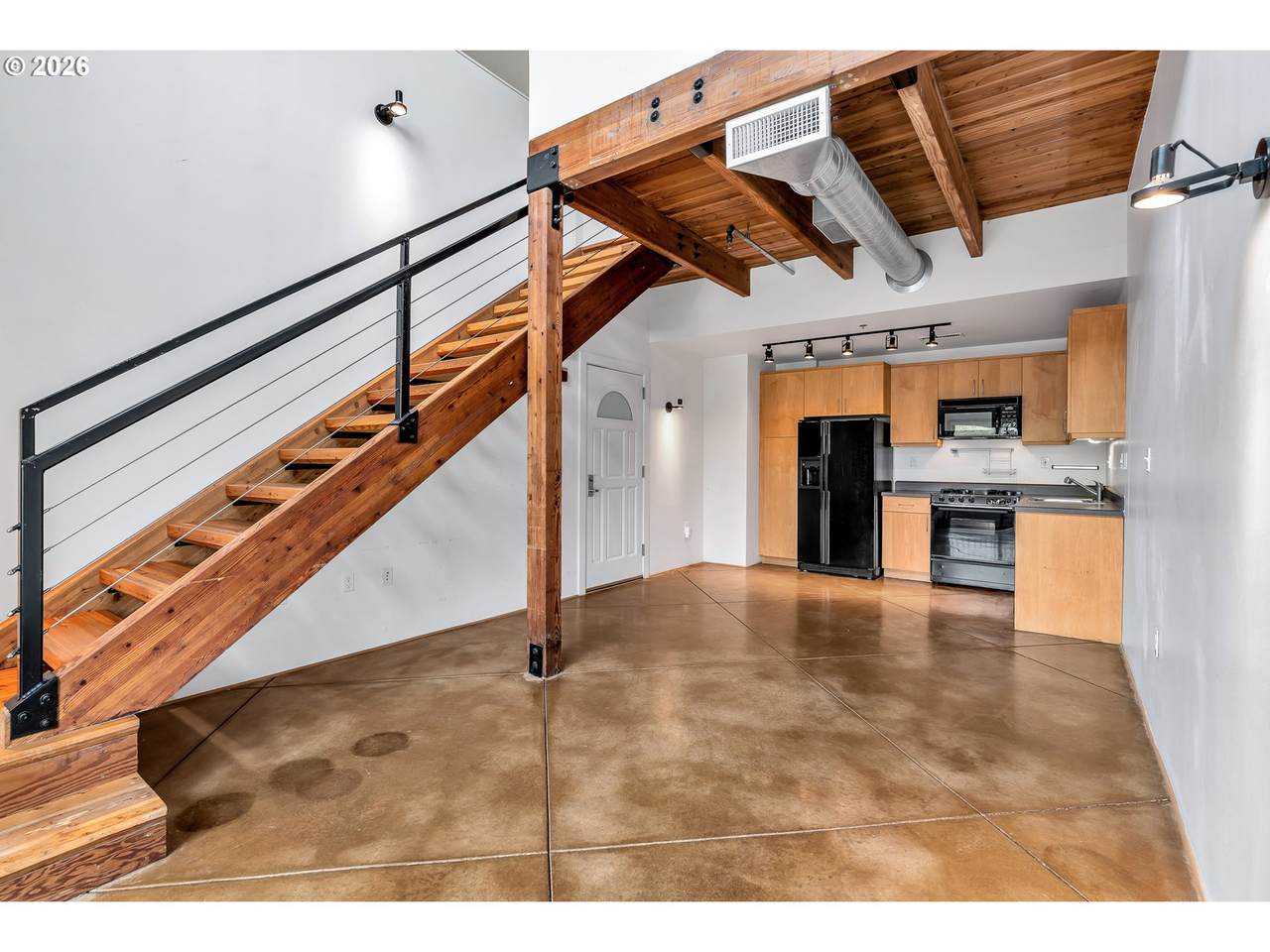 https://bt-photos.global.ssl.fastly.net/portland/1280_boomver_1_120702010-2.jpg