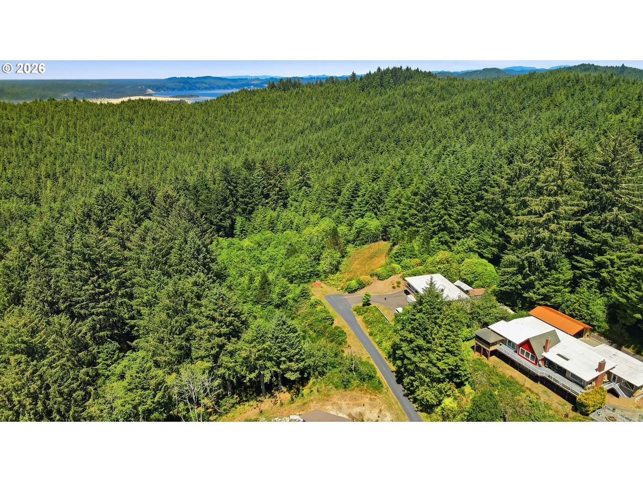 https://bt-photos.global.ssl.fastly.net/portland/1280_boomver_1_122316775-2.jpg