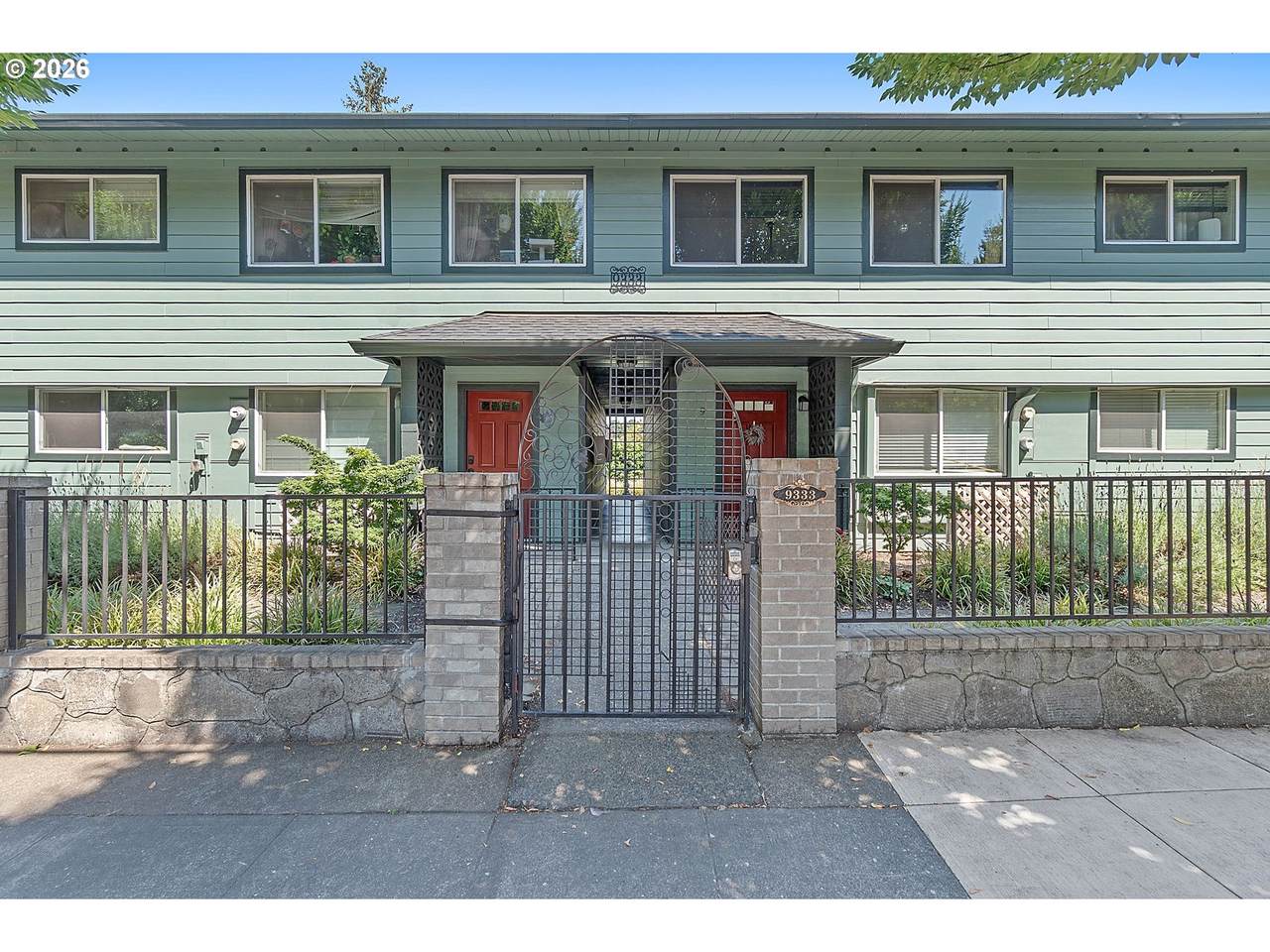 9333 Lombard St - Photo 1