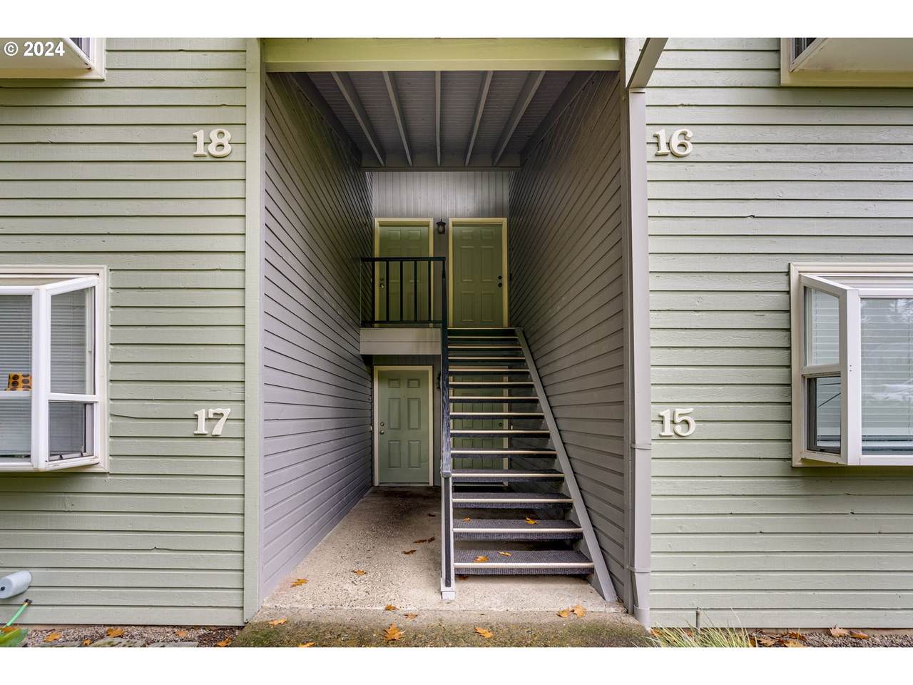 https://bt-photos.global.ssl.fastly.net/portland/1280_boomver_1_123448396-2.jpg