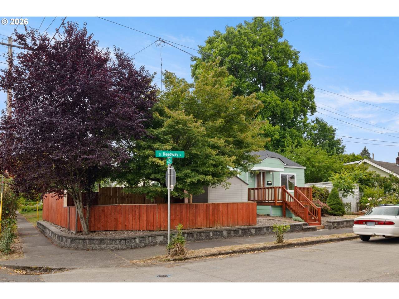 https://bt-photos.global.ssl.fastly.net/portland/1280_boomver_1_123737380-2.jpg
