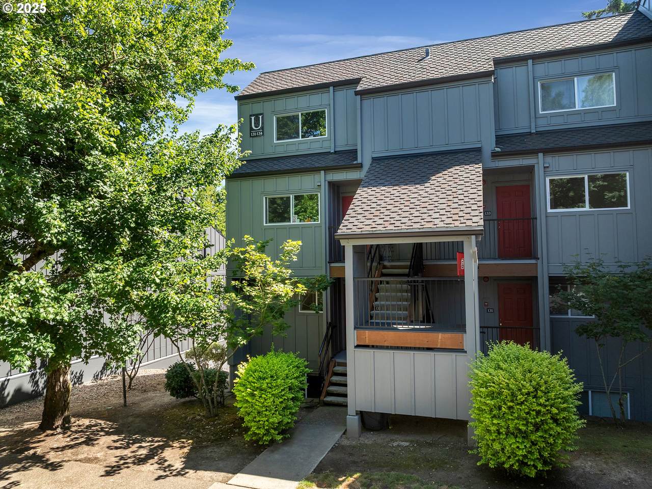 4 Touchstone Dr - Photo 1