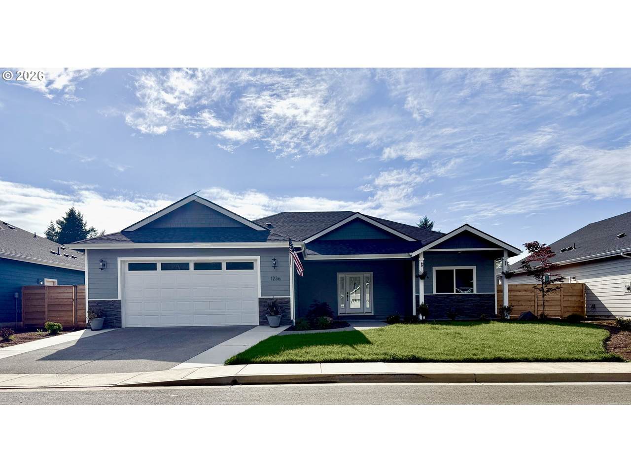 1236 Lighthouse Ln - Photo 1