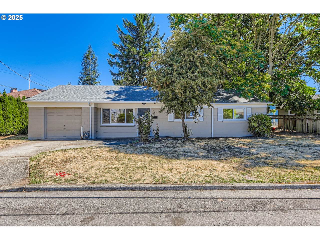 450 103RD Ave - Photo 1