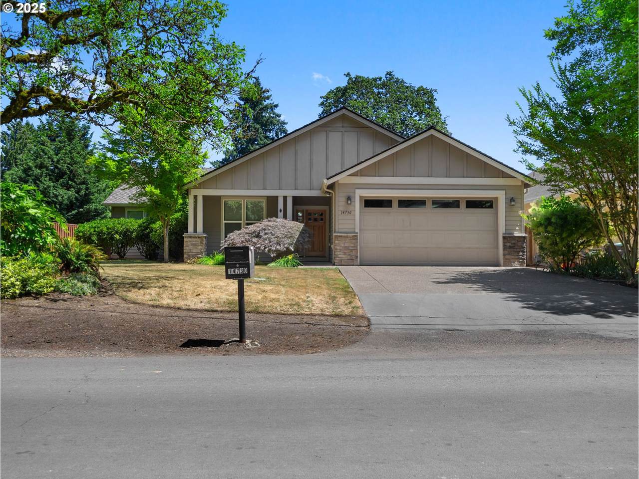 14730 103RD Ave - Photo 1