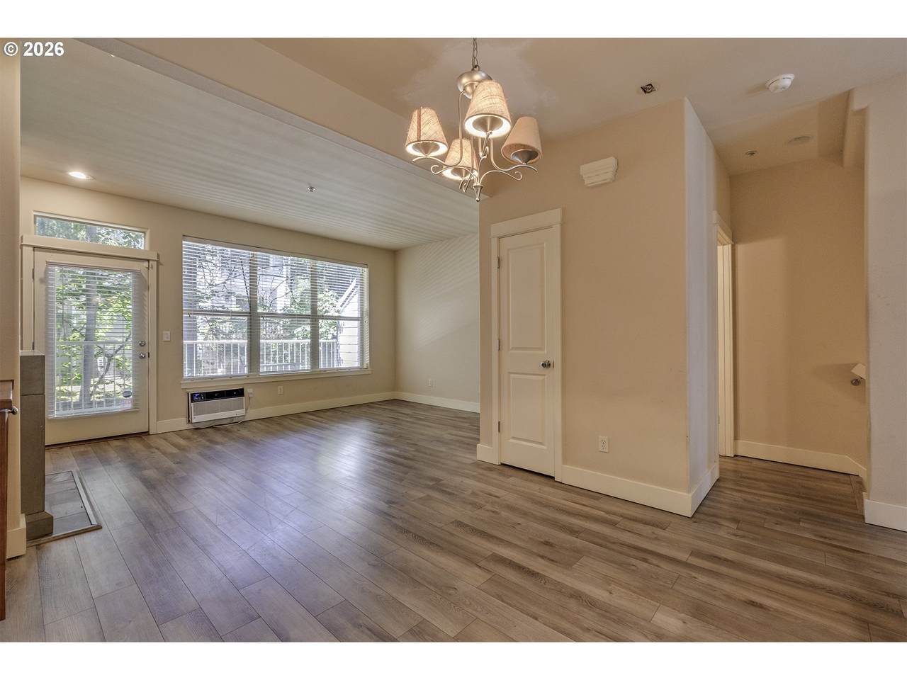https://bt-photos.global.ssl.fastly.net/portland/1280_boomver_1_125582479-2.jpg