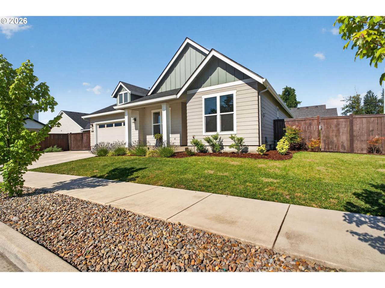 https://bt-photos.global.ssl.fastly.net/portland/1280_boomver_1_125799755-2.jpg